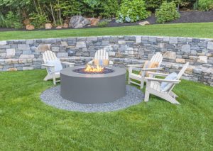 Five Ways That Fire Pits Help You Create the Perfect Backyard